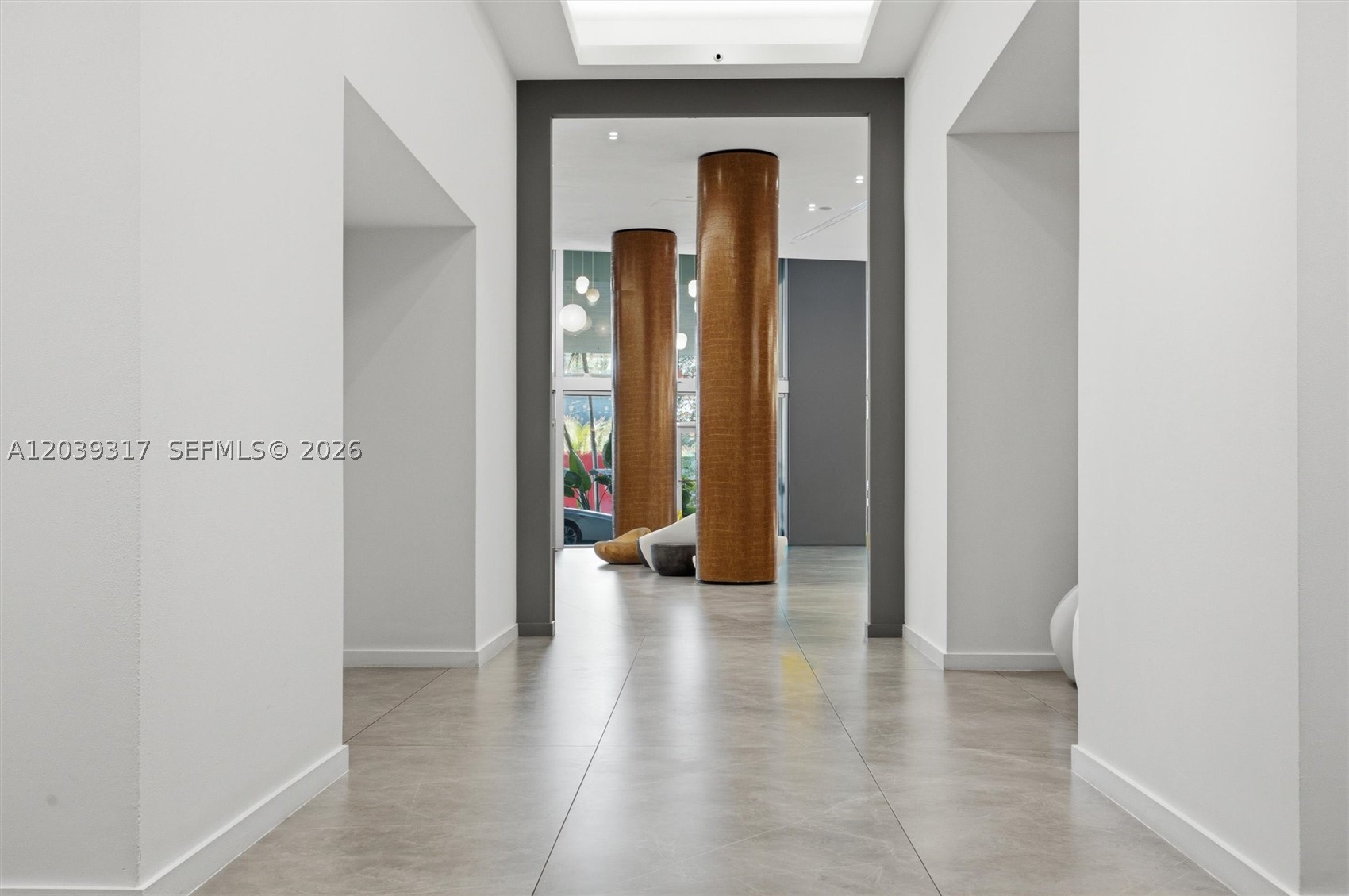 WIND CONDO - Residential