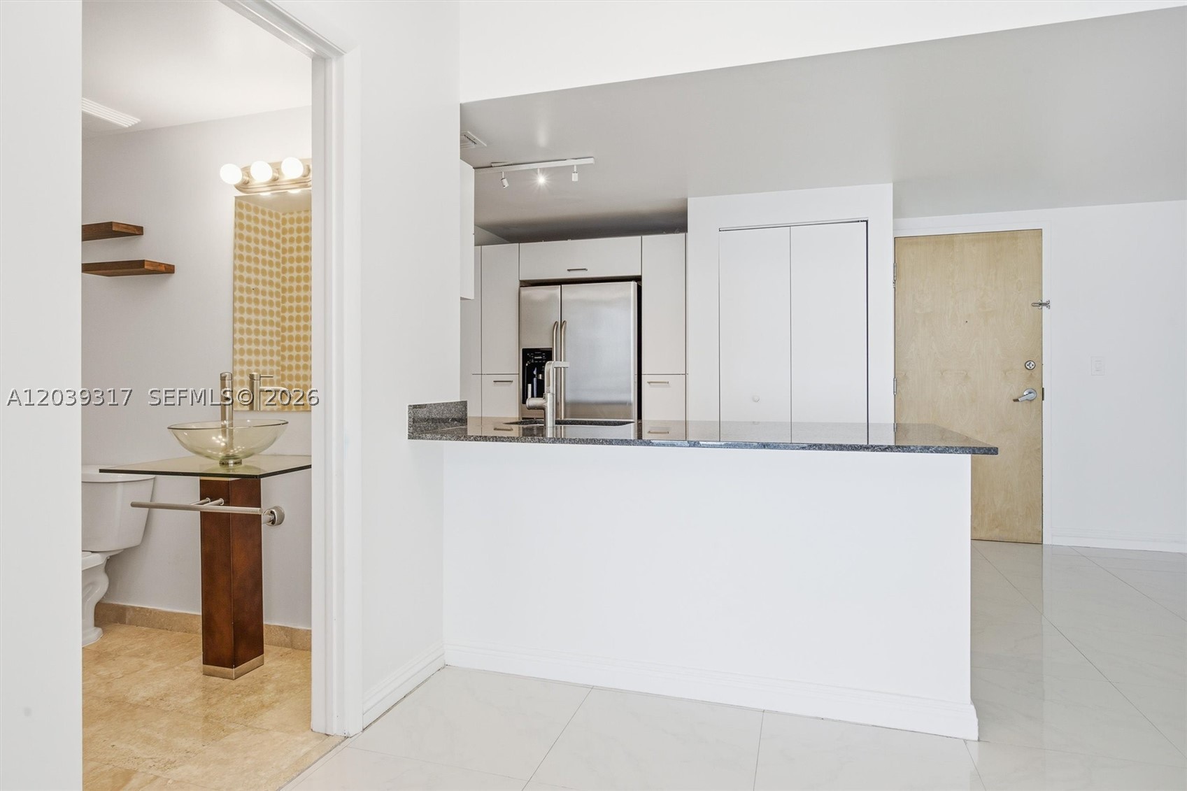 WIND CONDO - Residential