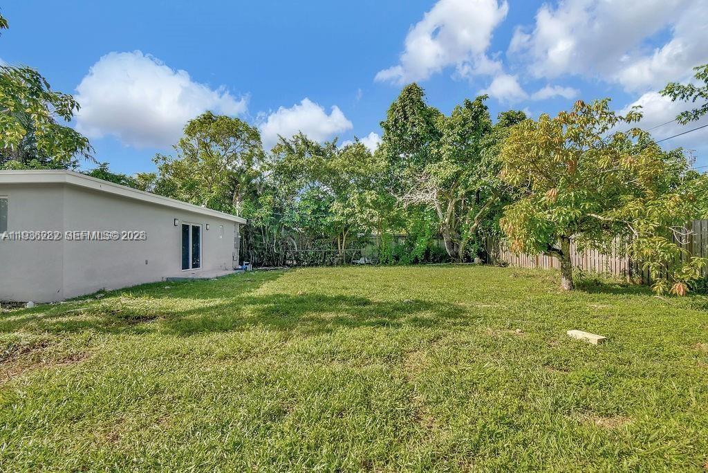 LUDLAM-GROVES - Residential