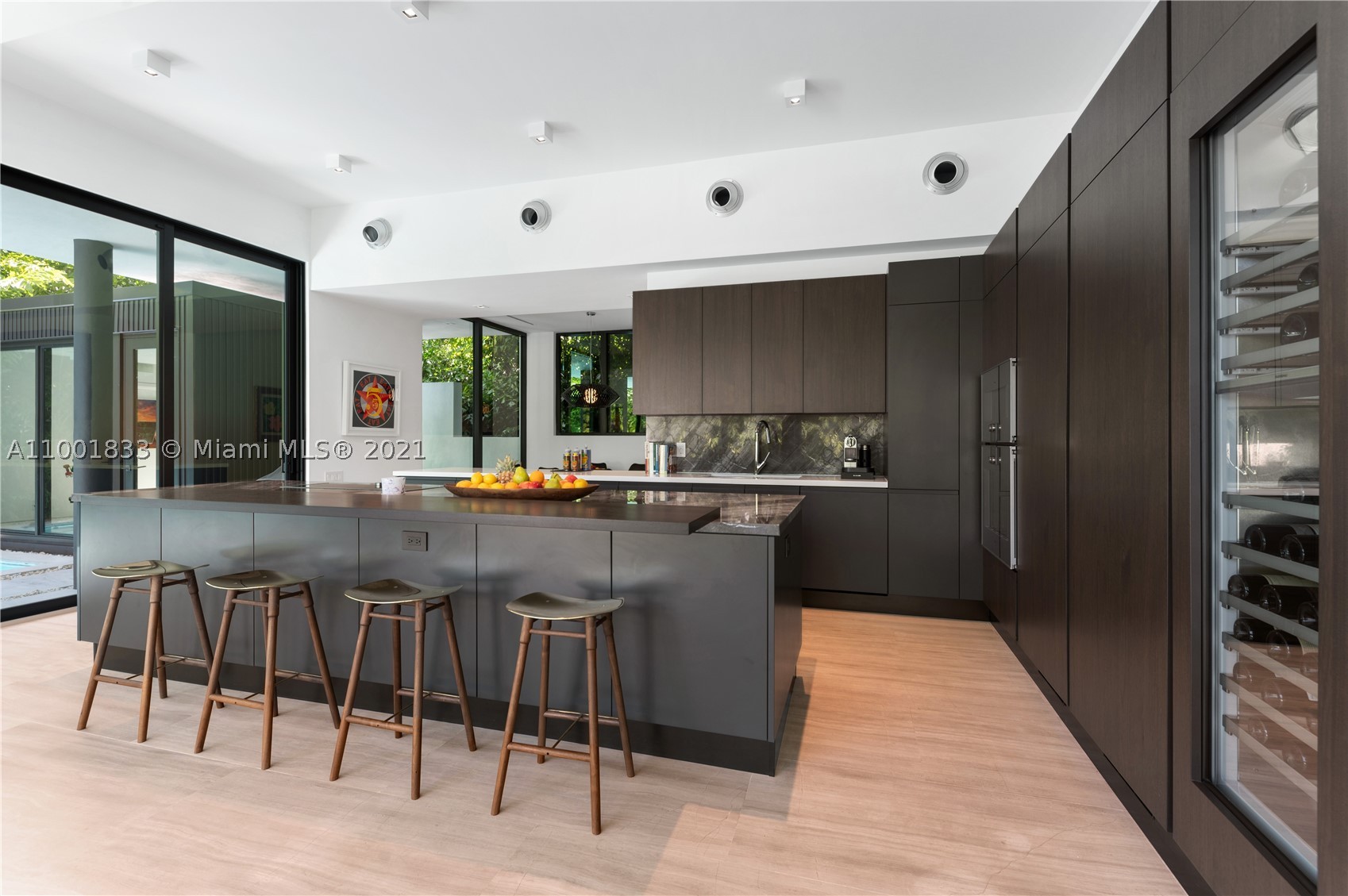 THE MOORINGS - Residential