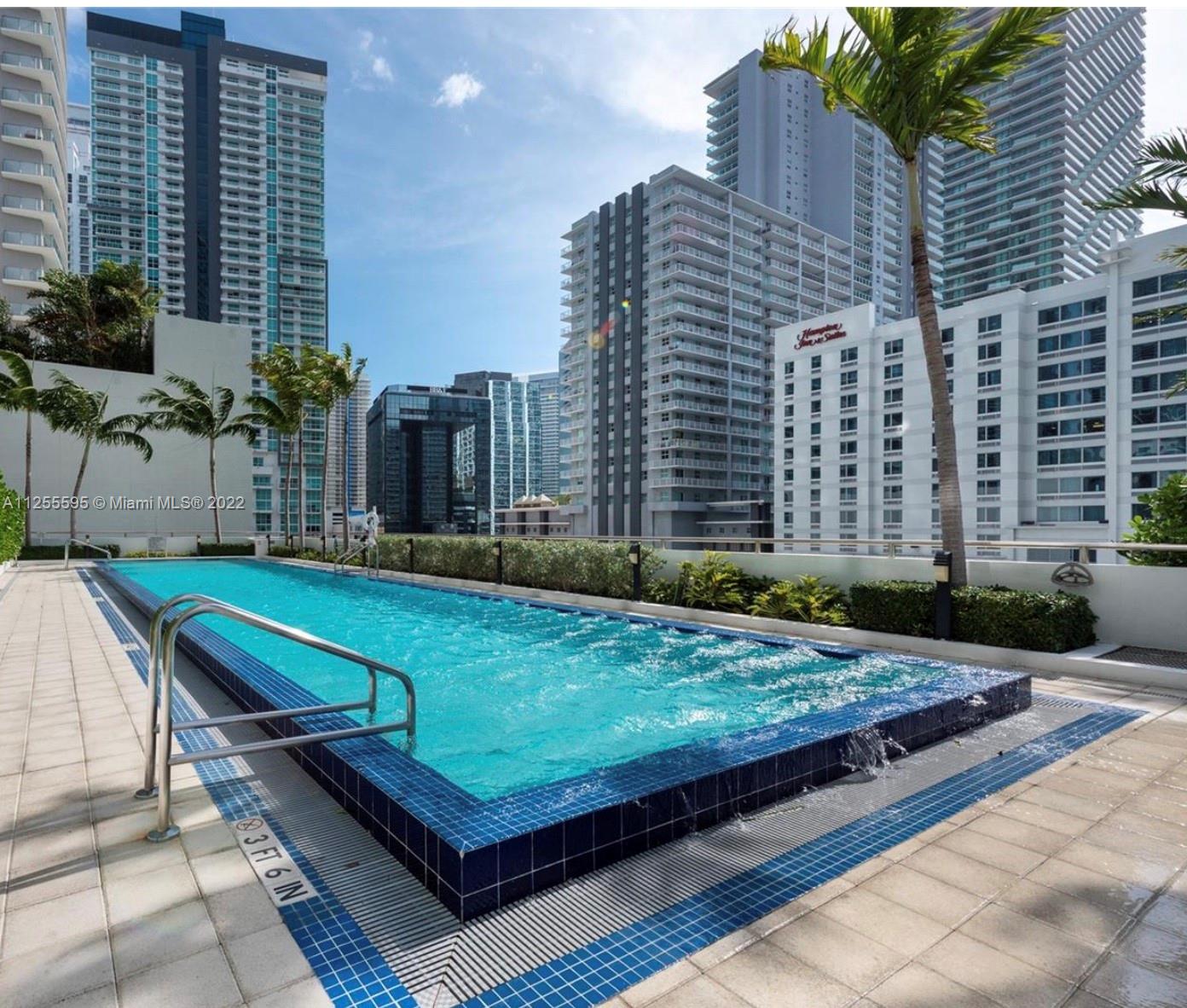 THE AXIS ON BRICKELL II C - Residential Lease