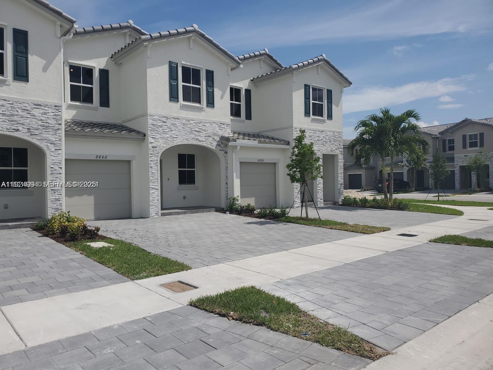 "Unbeatable Value: PRICE JUST REDUCED" for a quick sale on this 1,695 sq ft like new Townhouse. 3 Bedrooms 2.5 Baths at the New Community THE RIVIERA. The best location inside the community. Tiled first floor and carpet throughout second floor, kitchen stainless steel appliances. Nice private backyard, washer, dryer and blinds. Security community, clubhouse with pool, gym and playground. Walking distance to great schools, close to Baptist Health Hospital, regional park, restaurants, shopping. Easy access to Florida Turnpike Expressway.
