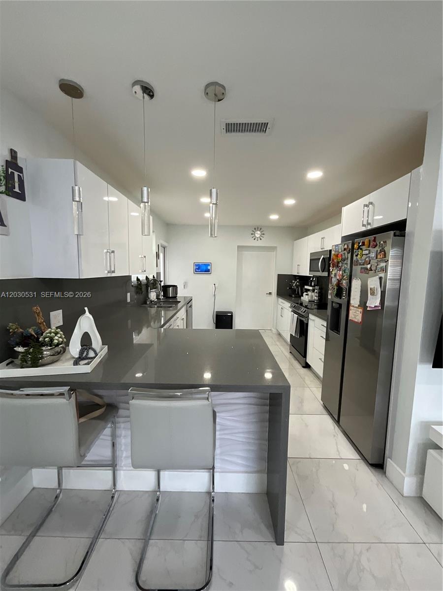 EVERGLADES SUGAR & LAND C - Residential