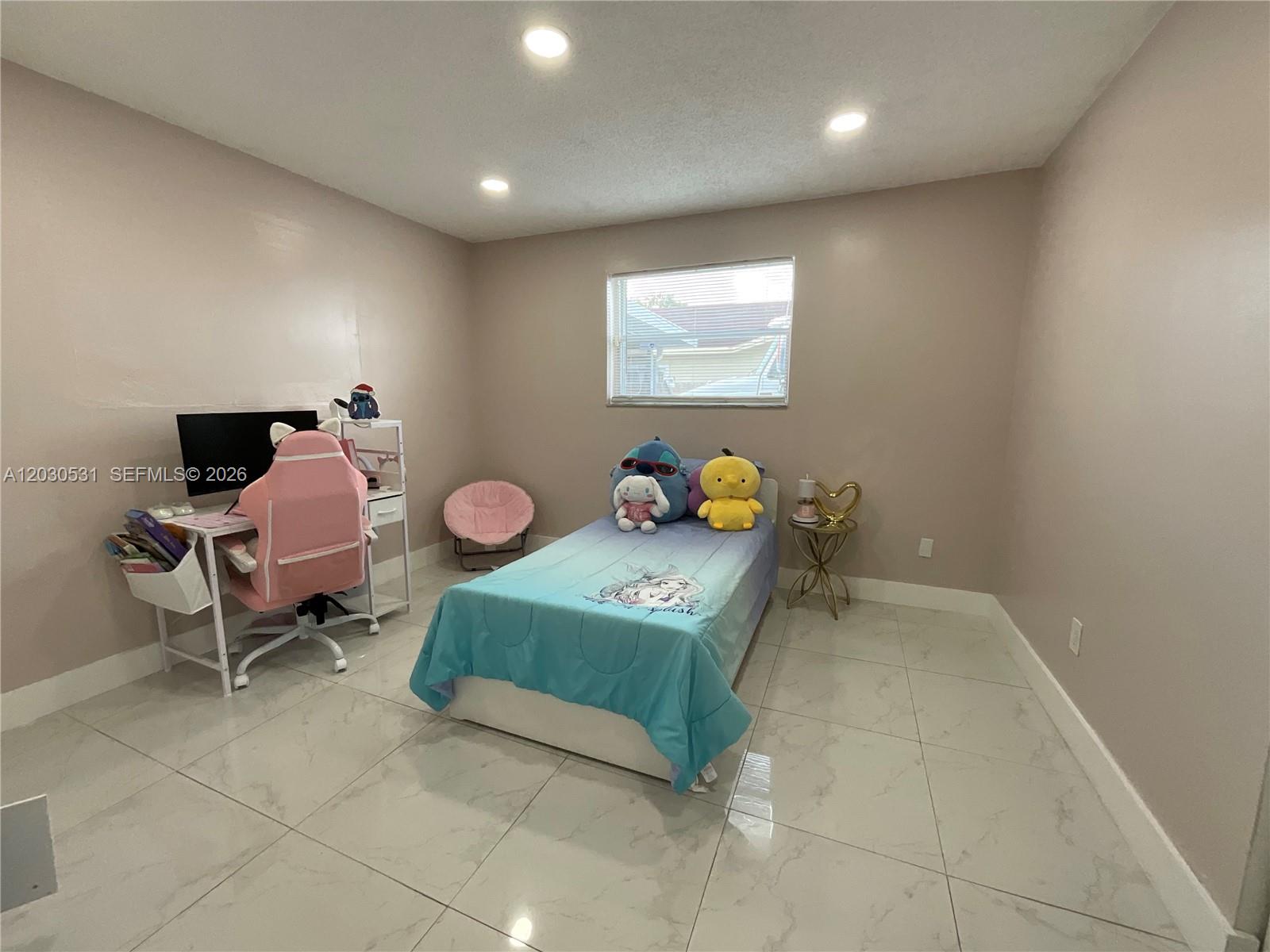 EVERGLADES SUGAR & LAND C - Residential