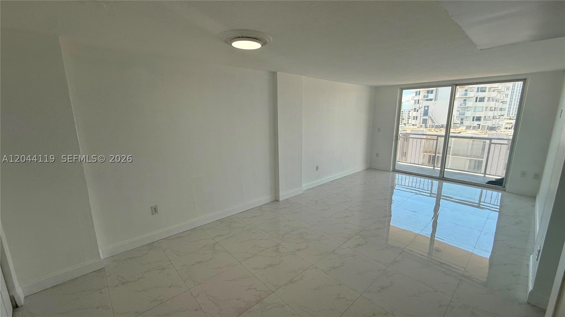 BAYVIEW CONDO - Residential Lease