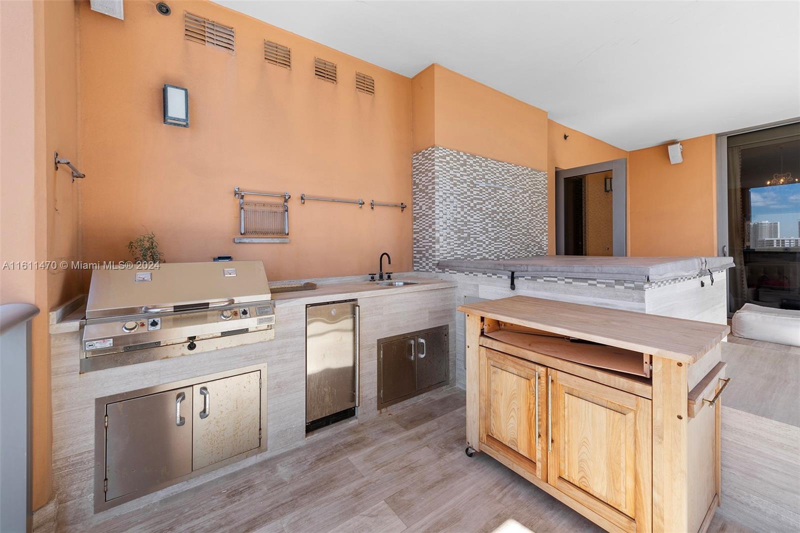 17749 COLLINS AVENUE COND - Residential
