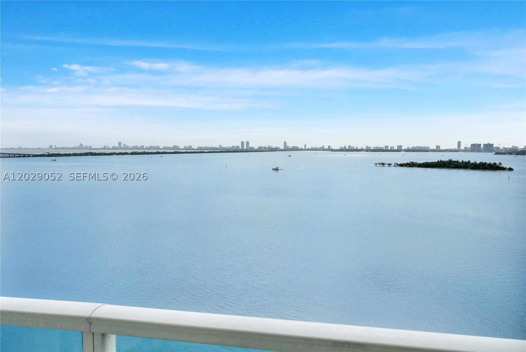NEW WAVE CONDO - Residential