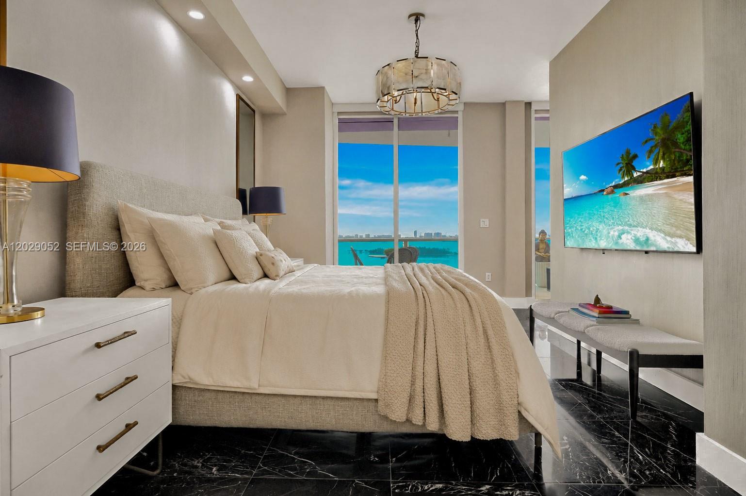 NEW WAVE CONDO - Residential