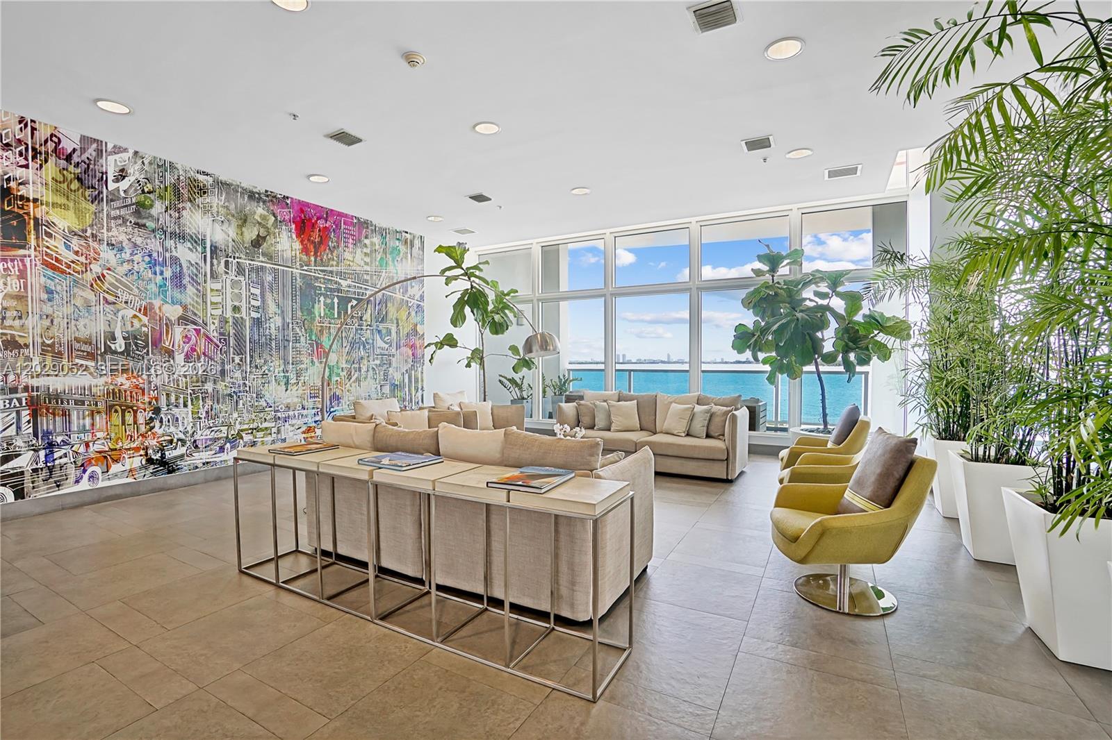 NEW WAVE CONDO - Residential