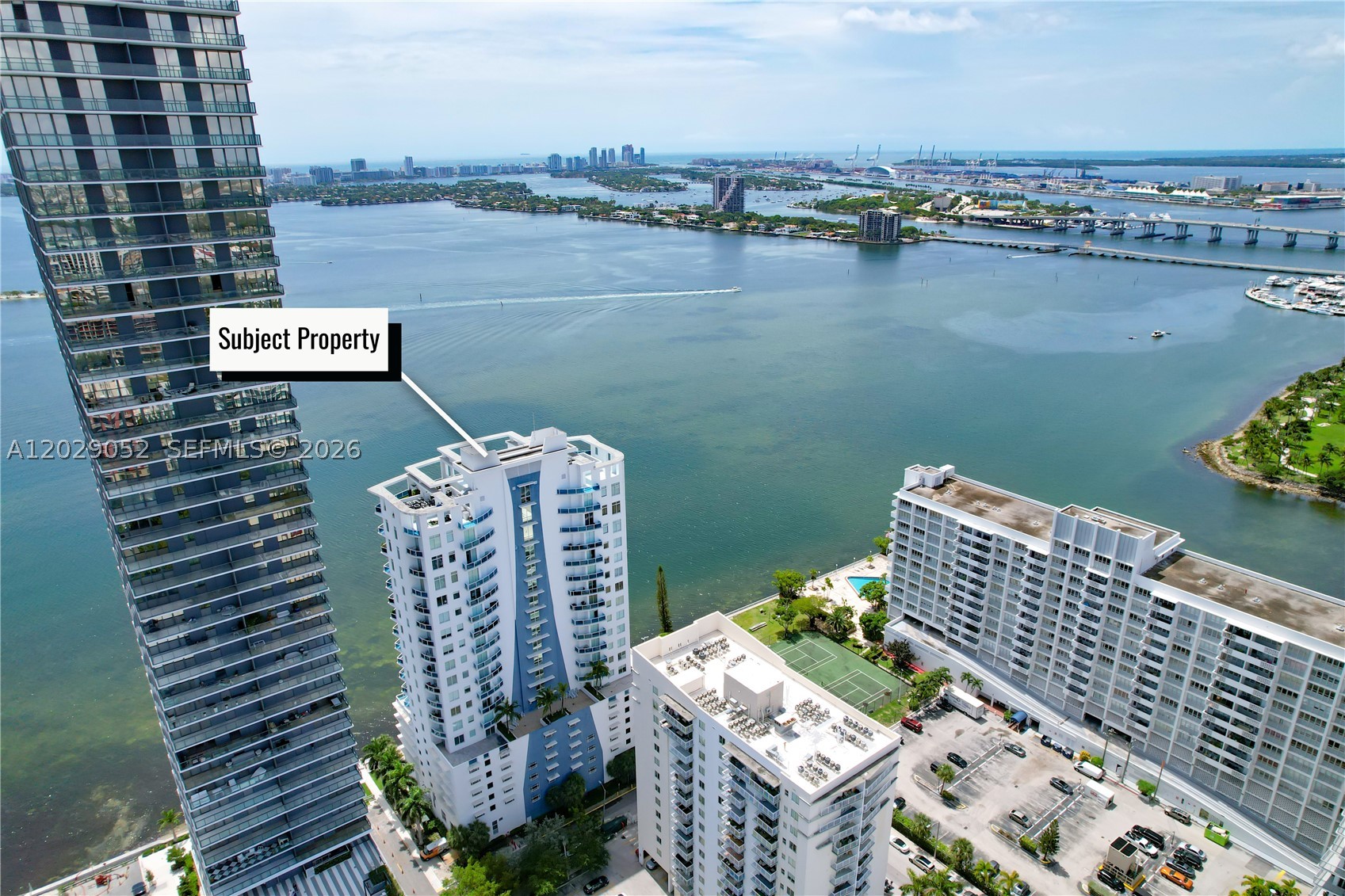 NEW WAVE CONDO - Residential