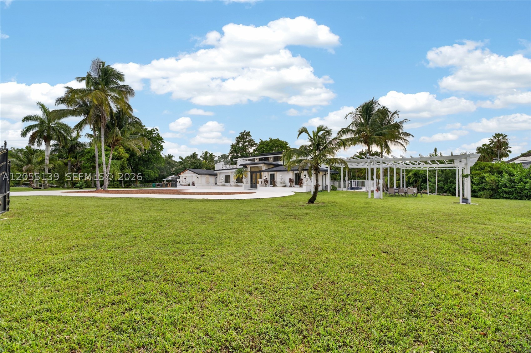 DODGE PLAT - Residential