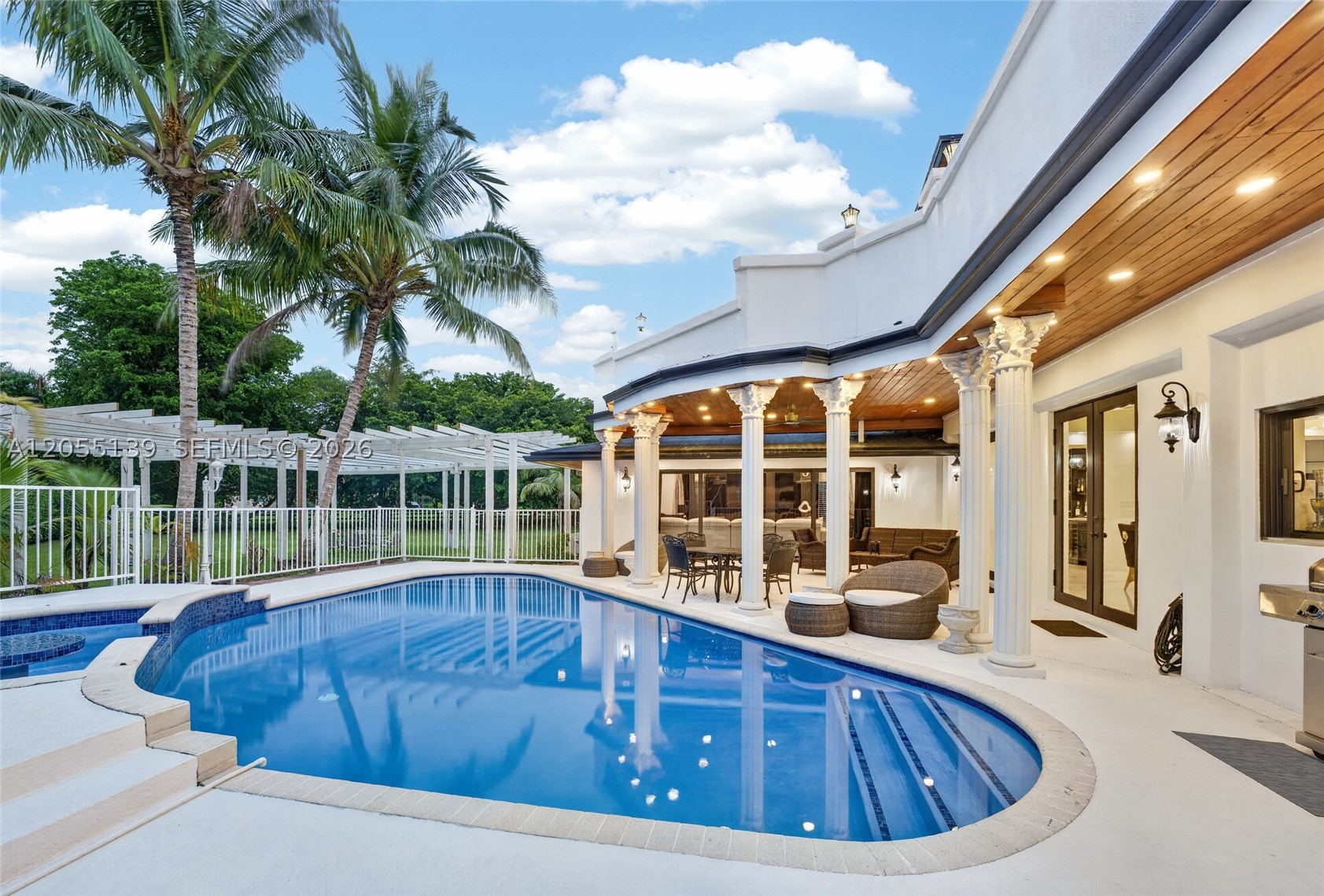 DODGE PLAT - Residential