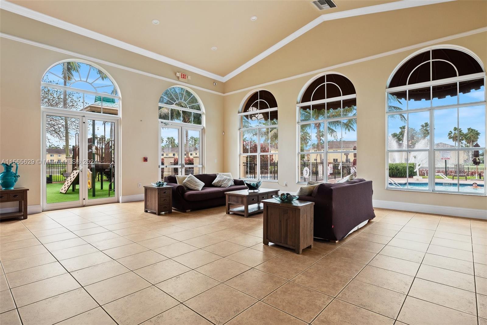 VILLAS AT CARMEL CONDO NO - Residential