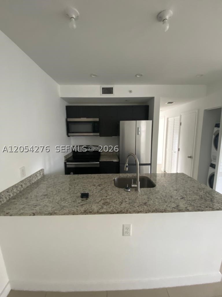 Los MolinosNew Development - Residential Lease
