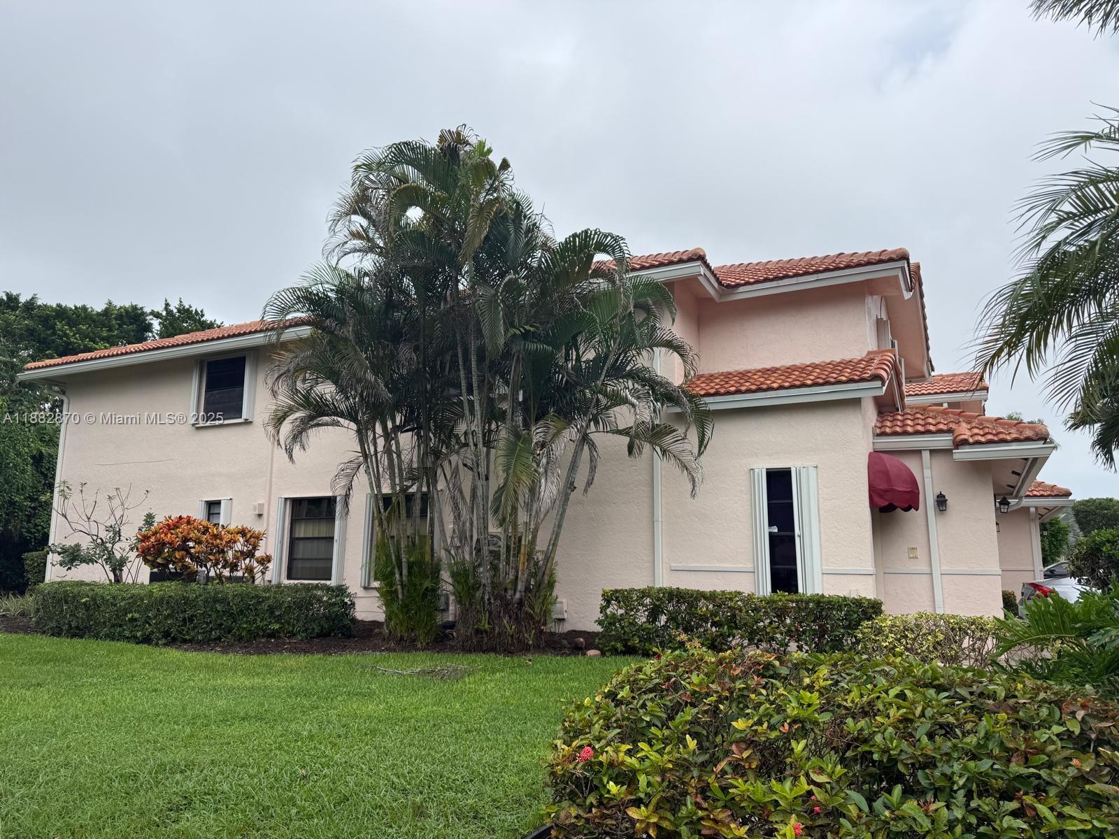 VILLA SAN REMO CONDO - Residential