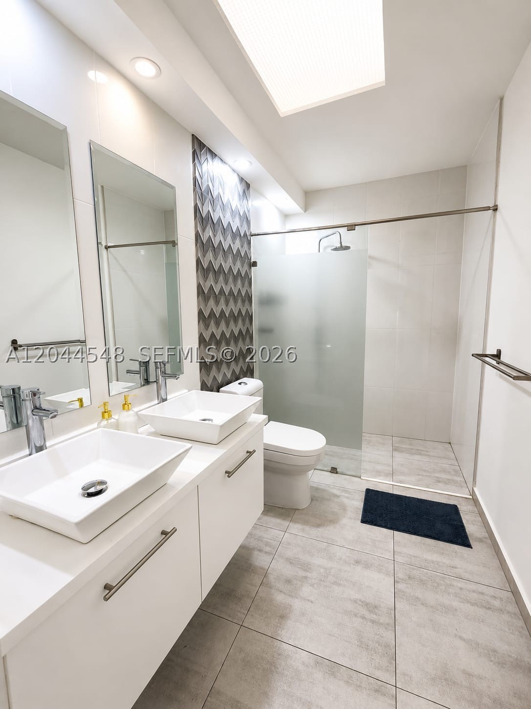 PERLA BONITA - Residential