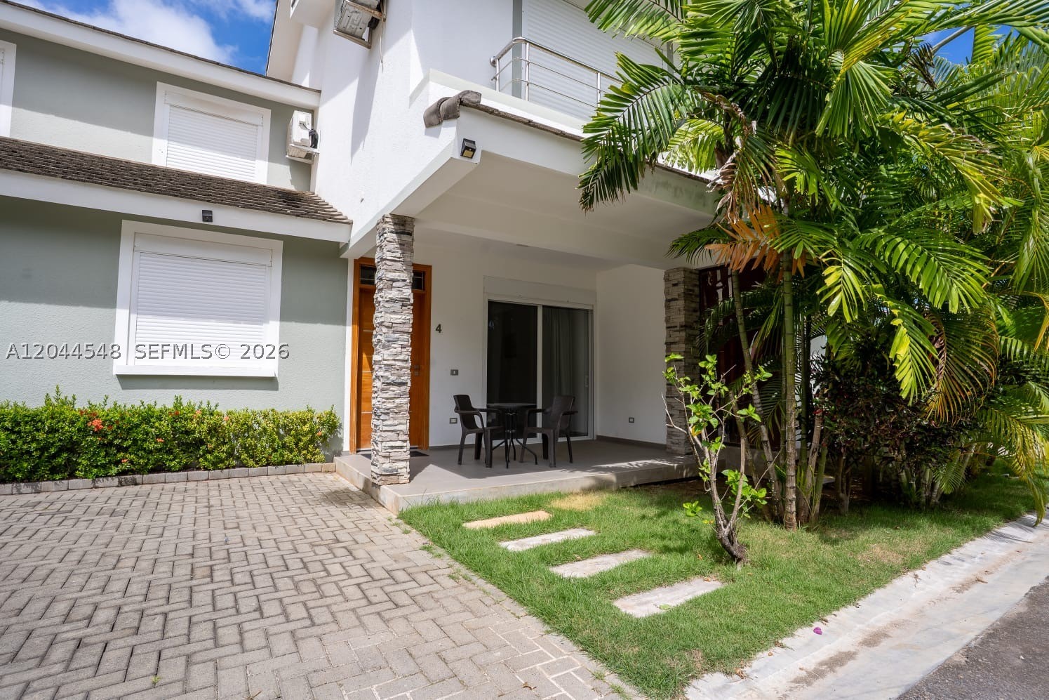 PERLA BONITA - Residential