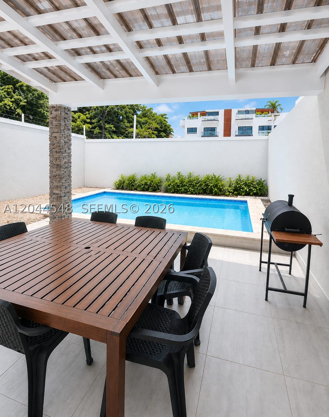 PERLA BONITA - Residential