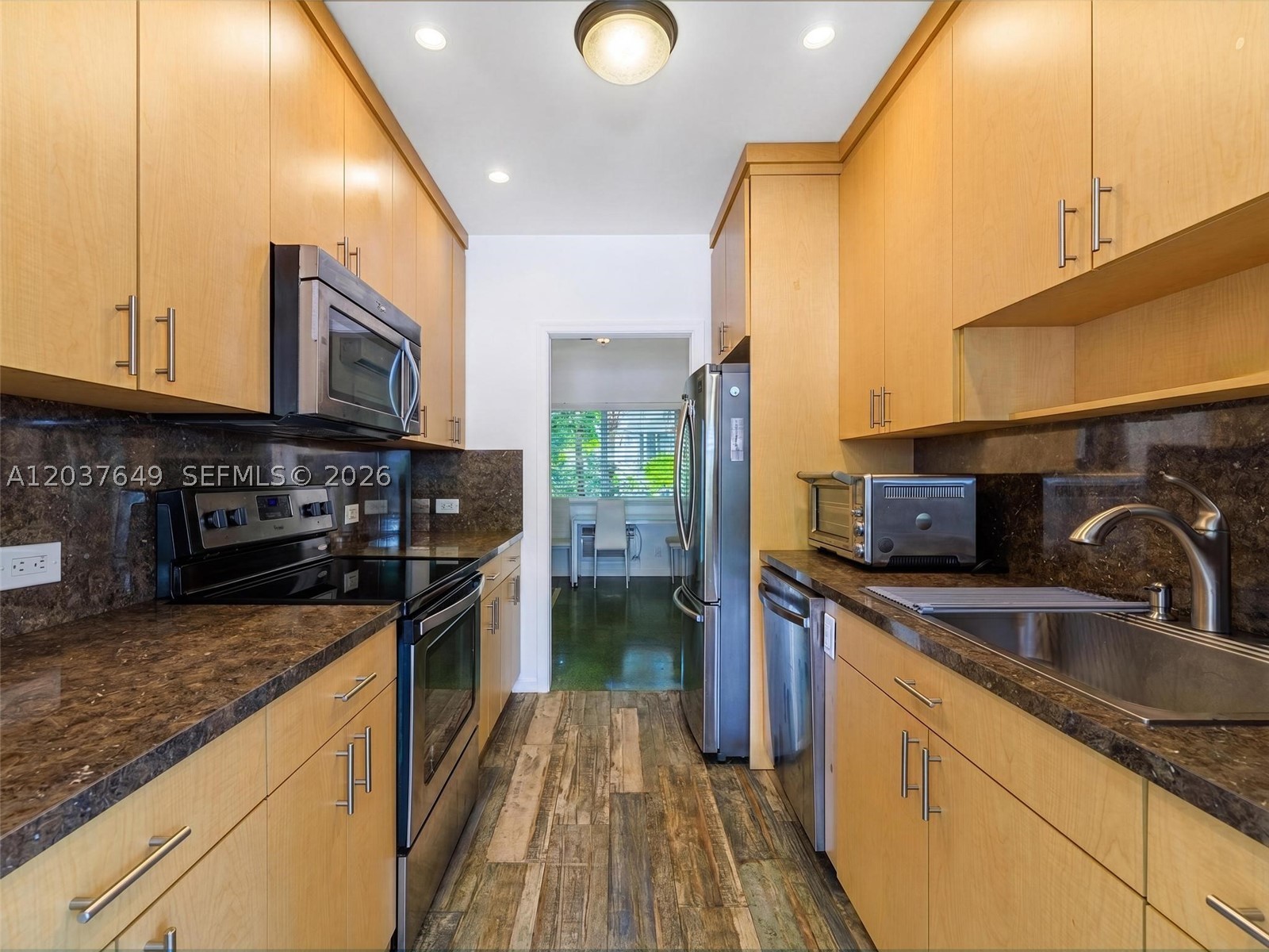 BAL HARBOUR RES SEC - Residential