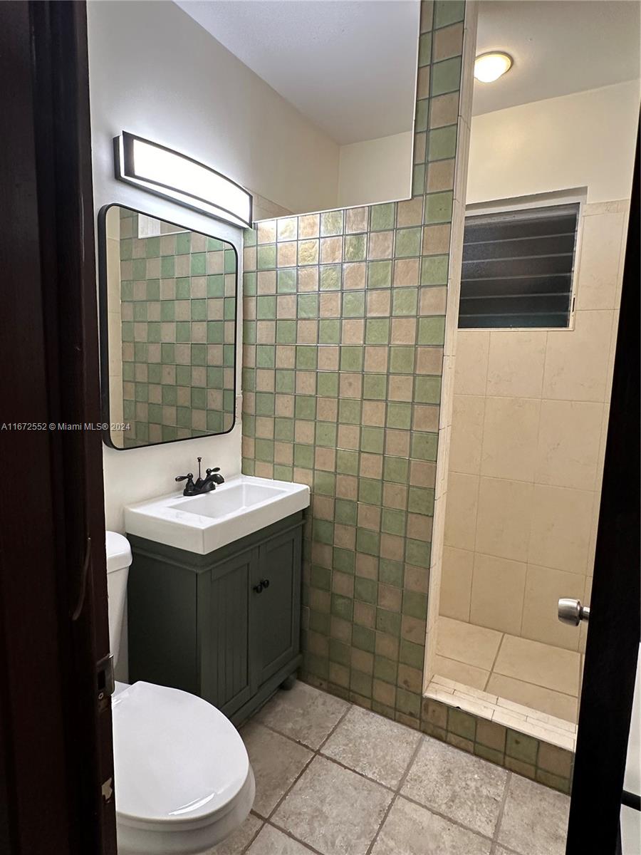 RIVERDALE - Residential Lease