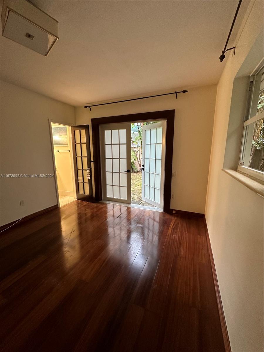 RIVERDALE - Residential Lease