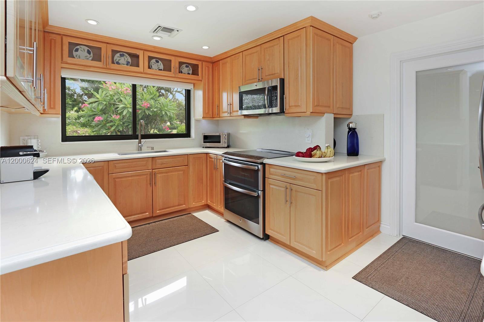 VILLA RESIDENCES OF EMERA - Residential