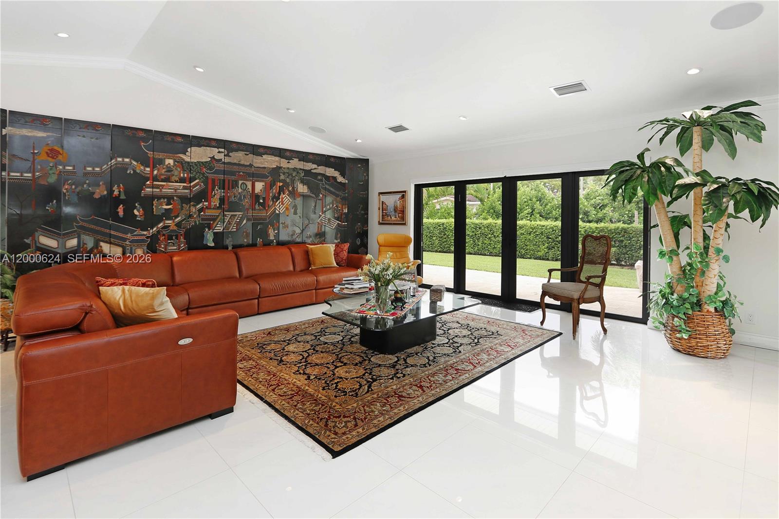 VILLA RESIDENCES OF EMERA - Residential