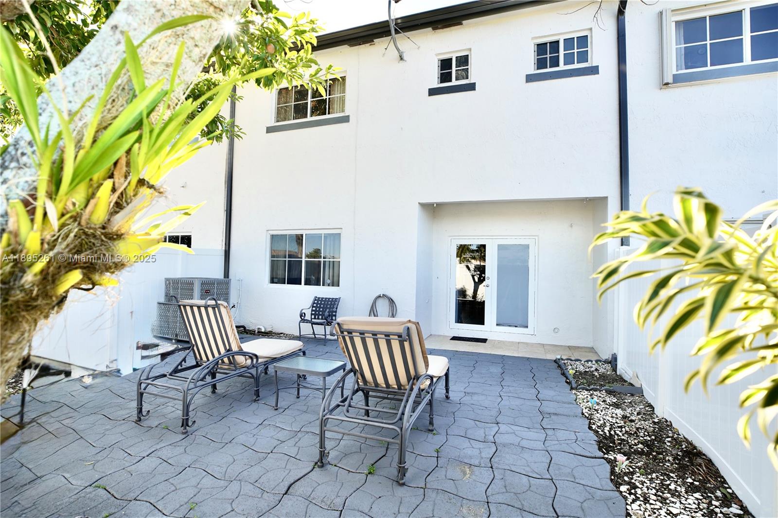 REPLAT OF PORTION OF M P - Residential