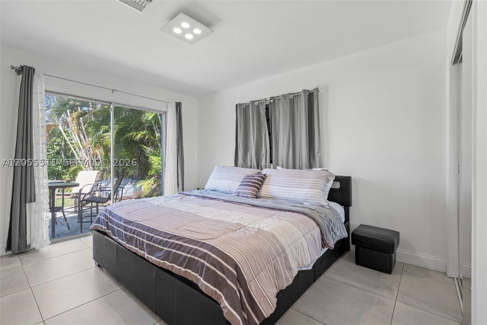 LAKEVIEW HEIGHTS NO 2 - Residential
