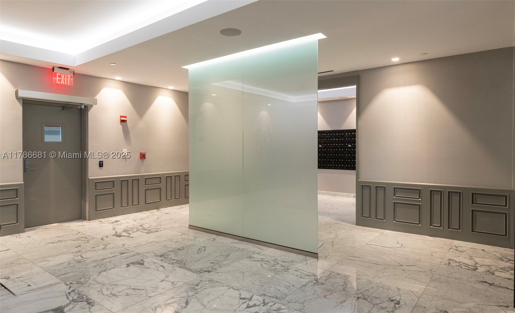 COSTA BRAVA CONDO - Residential