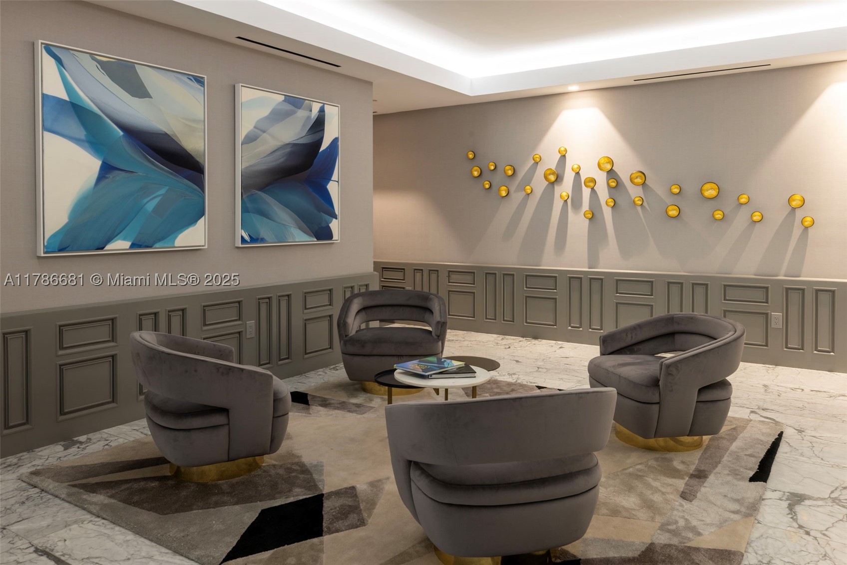 COSTA BRAVA CONDO - Residential