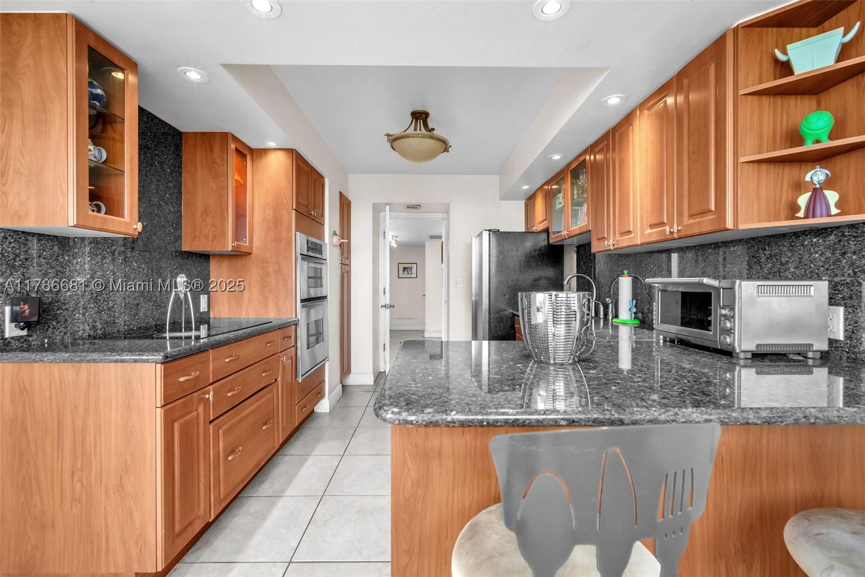 COSTA BRAVA CONDO - Residential
