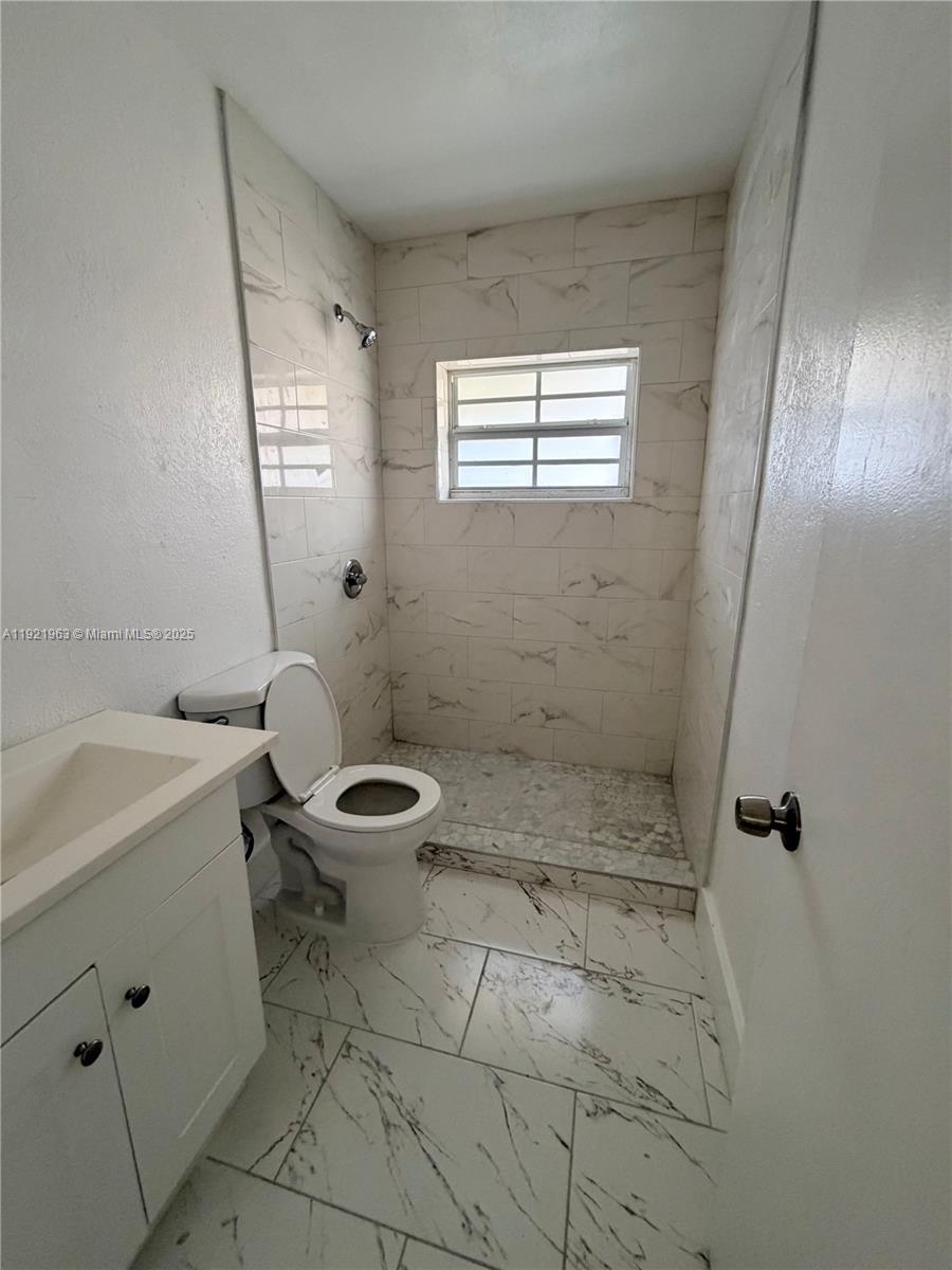 DEERFIELD HIGHLANDS - Residential Lease