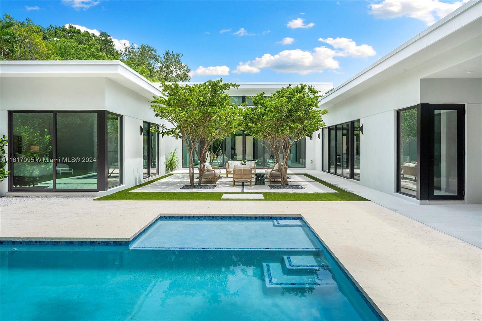 BAY POINT - Residential