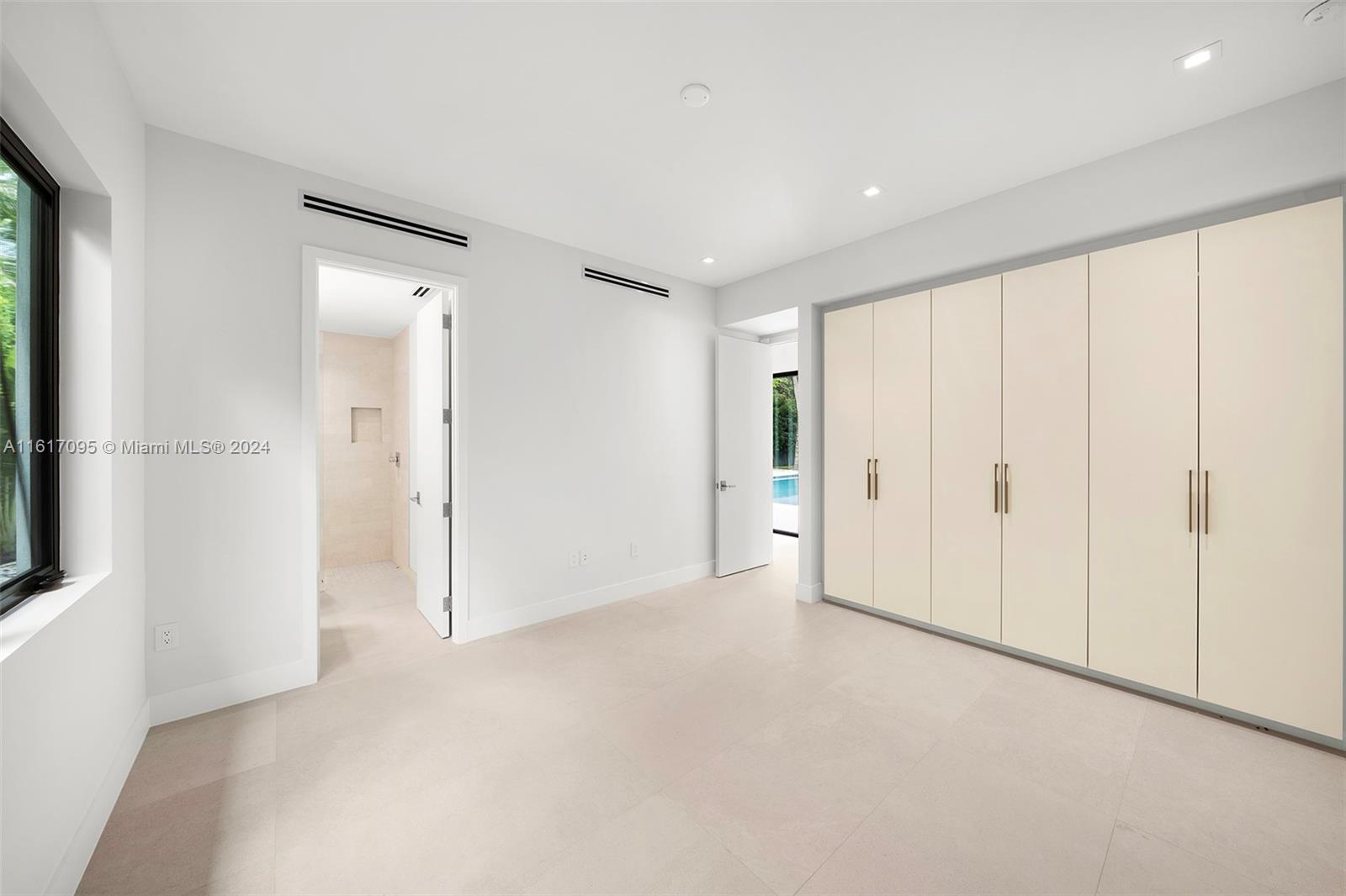 BAY POINT - Residential