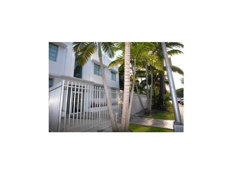 SELMA CONDO - Residential Lease