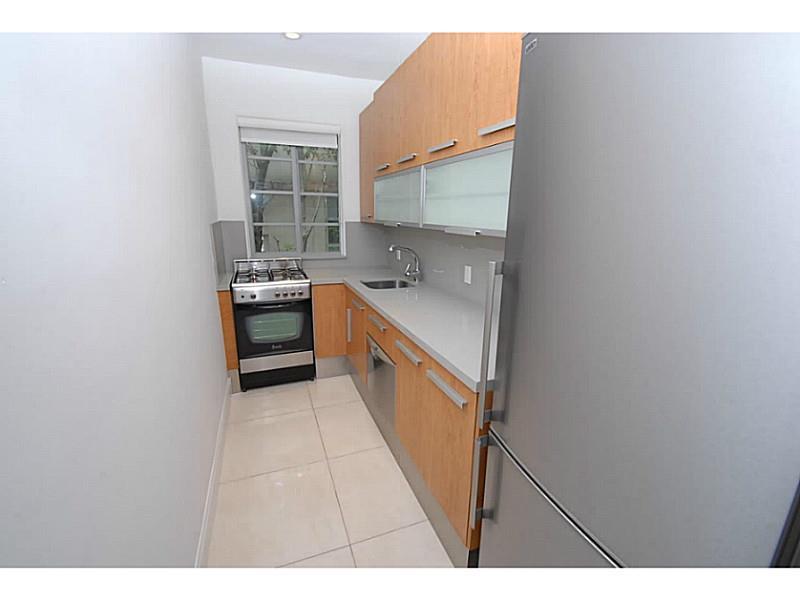 SELMA CONDO - Residential Lease