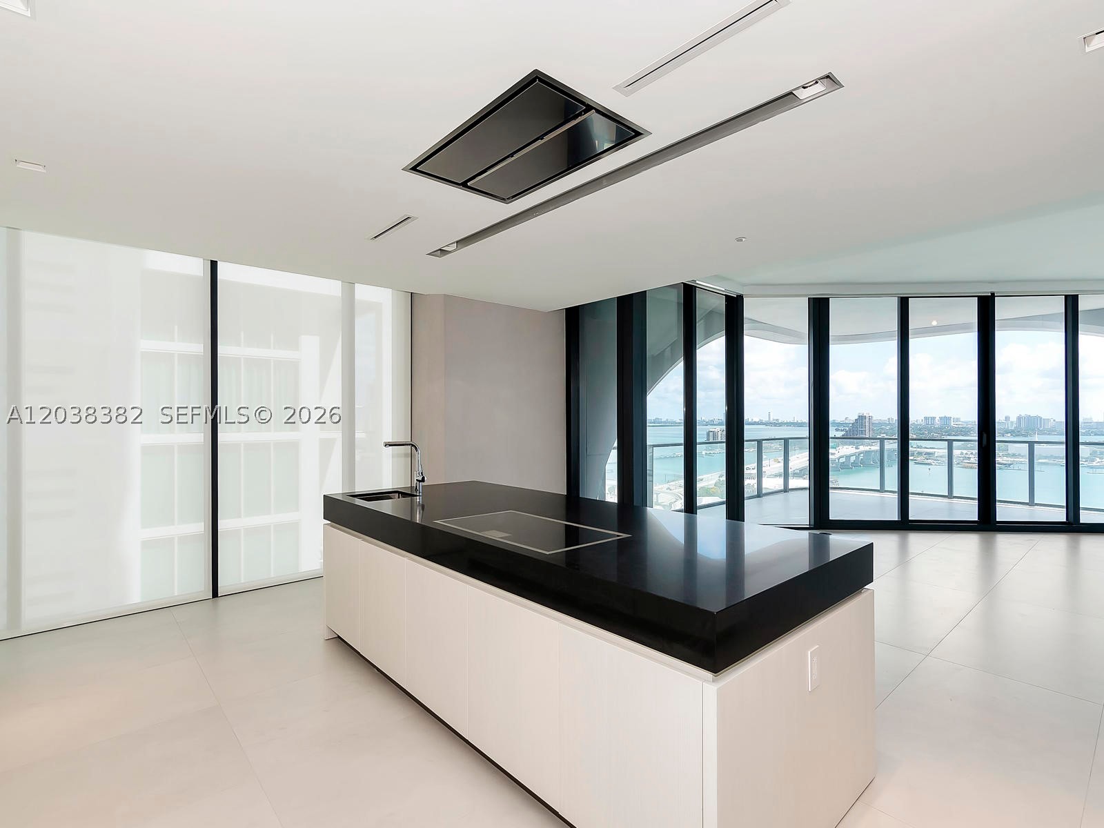 ONE THOUSAND MUSEUM CONDO - Residential Lease