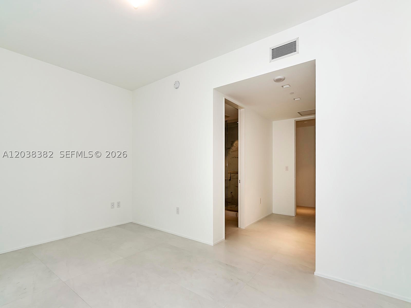 ONE THOUSAND MUSEUM CONDO - Residential Lease