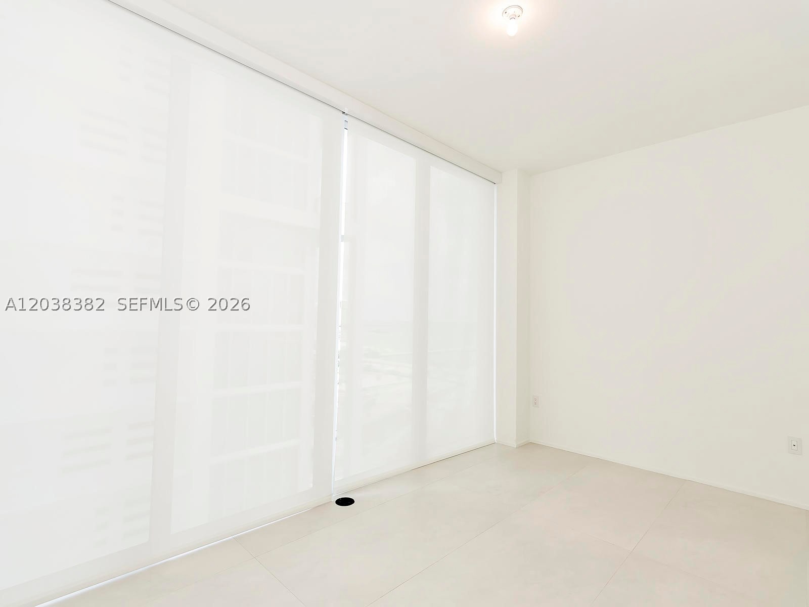 ONE THOUSAND MUSEUM CONDO - Residential Lease