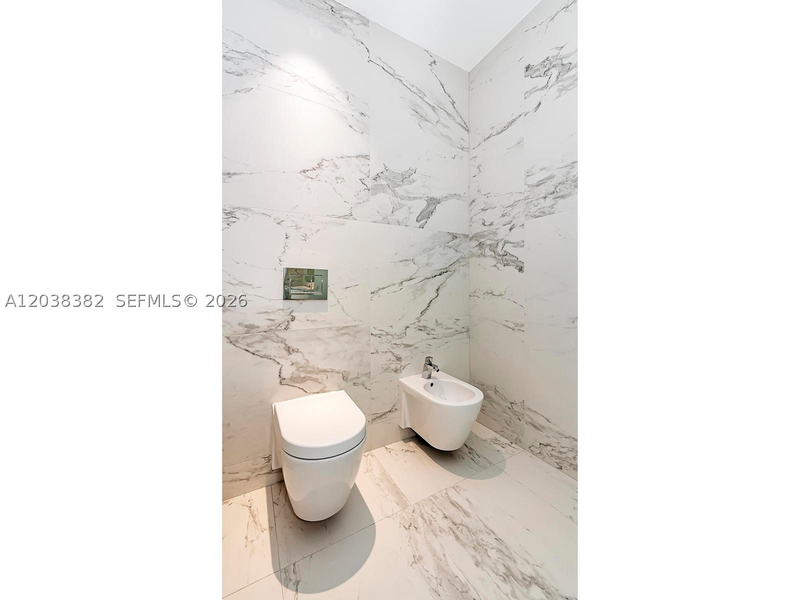 ONE THOUSAND MUSEUM CONDO - Residential Lease