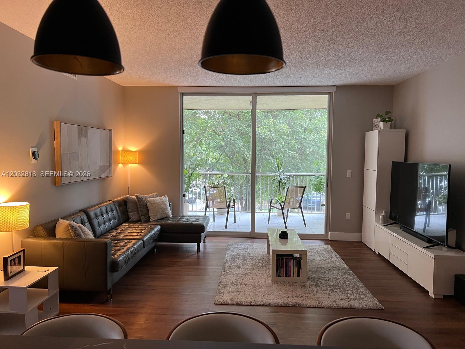 DORAL HOUSE CONDO NO 1 - Residential Lease