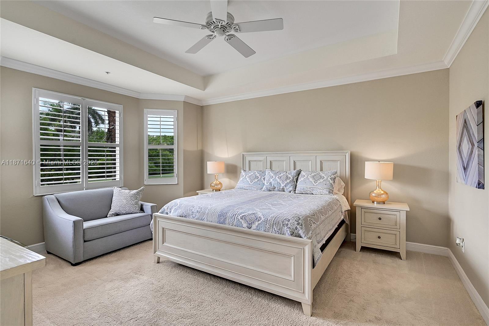 WINDWARD CAY - Residential