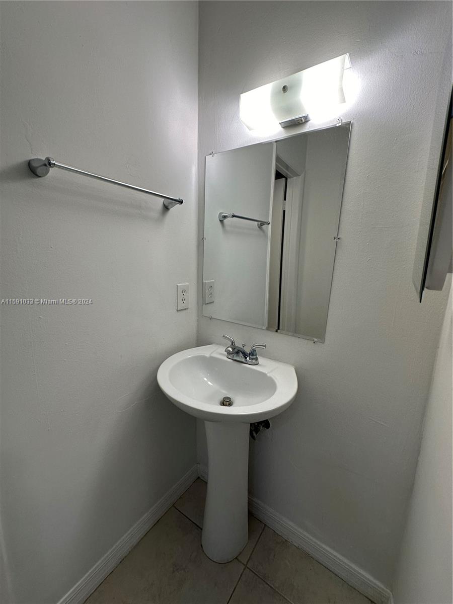ROYAL PALM 47 CONDO - Residential Lease