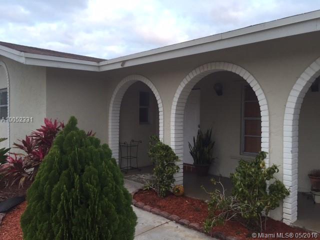 Boca Raton Square Unit 19 - Residential Lease