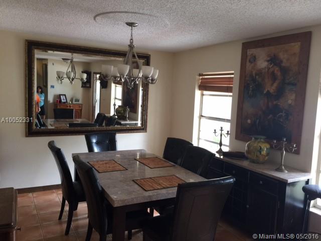 Boca Raton Square Unit 19 - Residential Lease