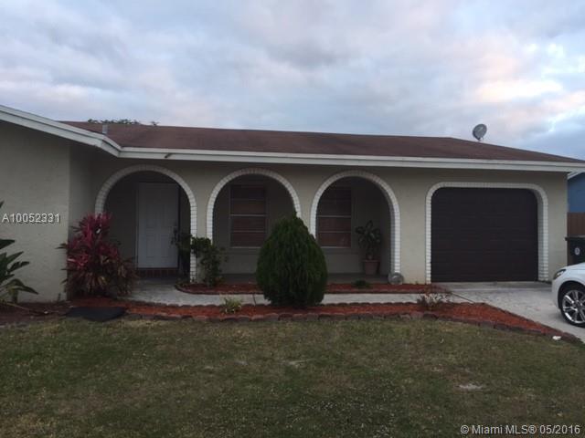 Boca Raton Square Unit 19 - Residential Lease