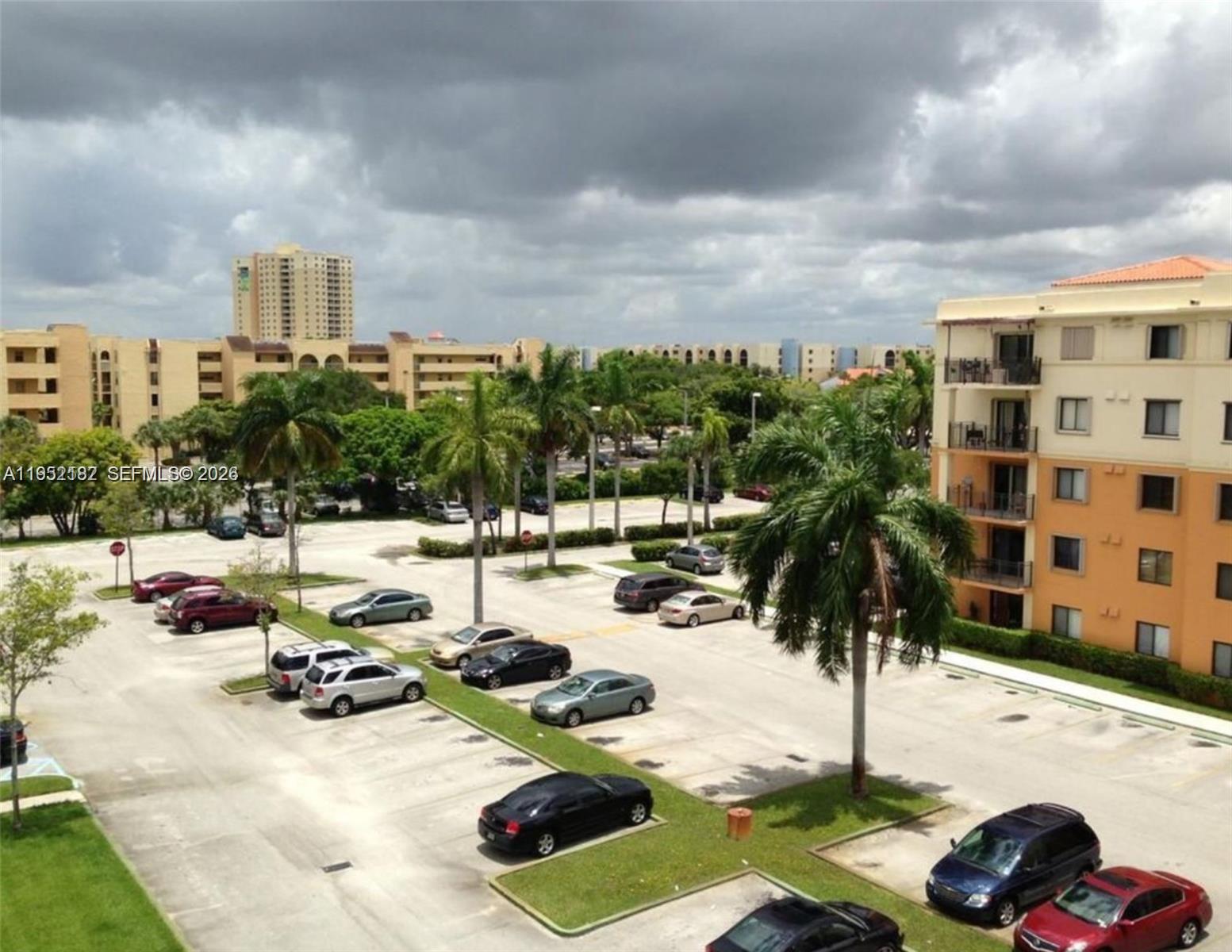 THE FOUNTAINS AT FONTAINE - Residential Lease