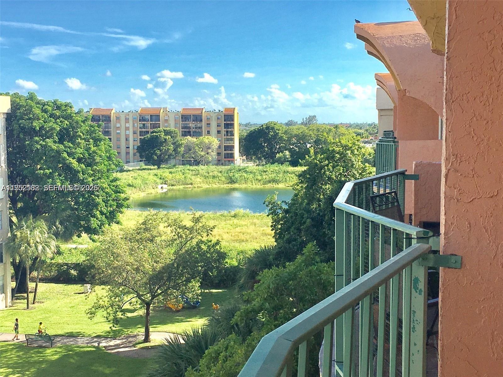 THE FOUNTAINS AT FONTAINE - Residential Lease