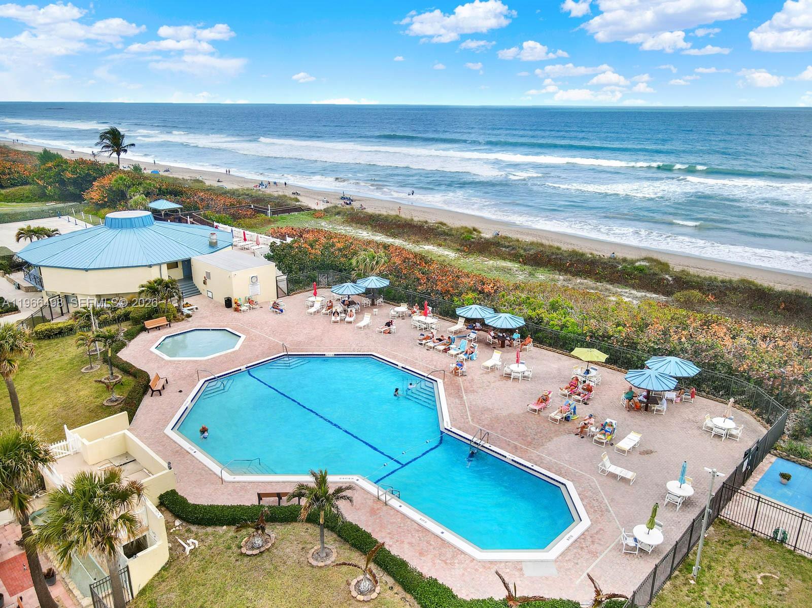 HOLIDAY OUT AT ST LUCIE S - Residential